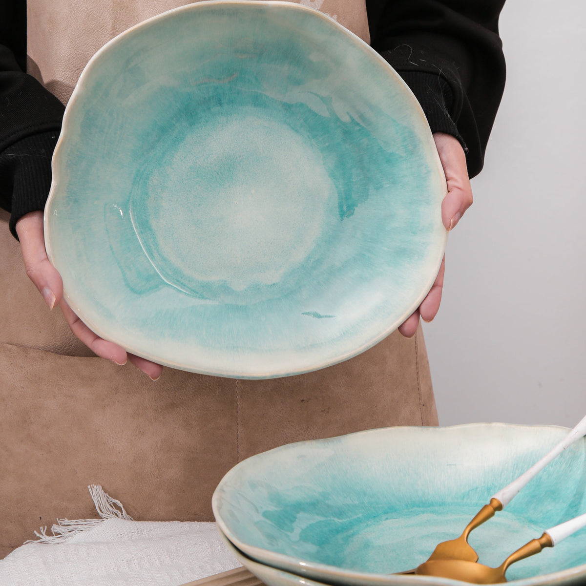 Aqua Blue Organic Deep Plate Set