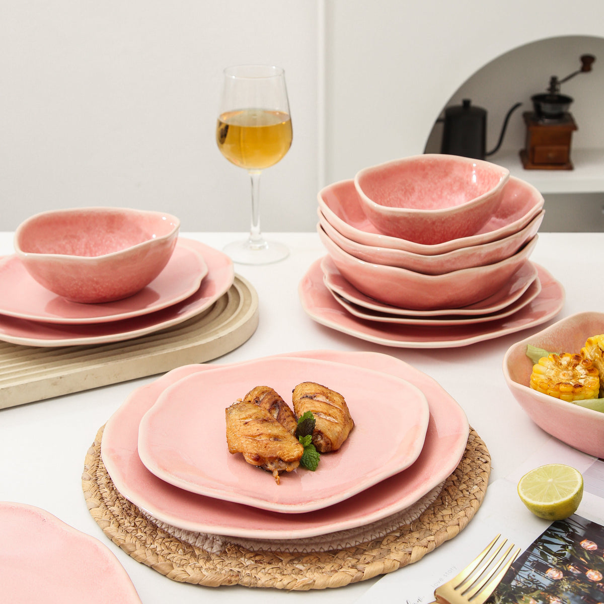 Rose Pink 16-Piece Organic Dinnerware Set