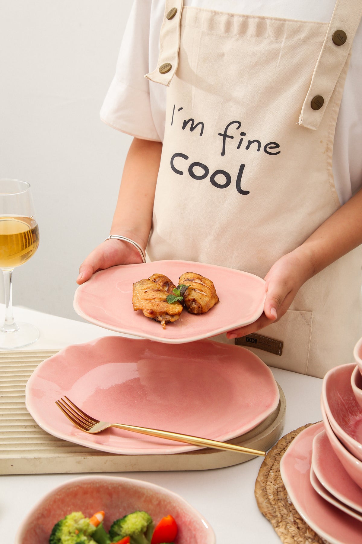 Rose Pink 16-Piece Organic Dinnerware Set