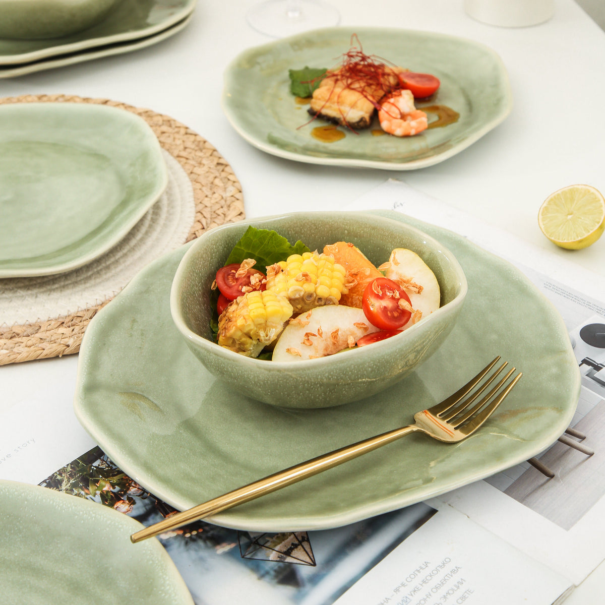 Royal Olive 16-Piece Organic Dinnerware Set