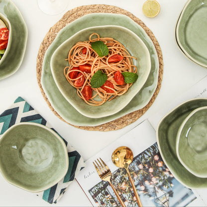 Royal Olive 16-Piece Organic Dinnerware Set