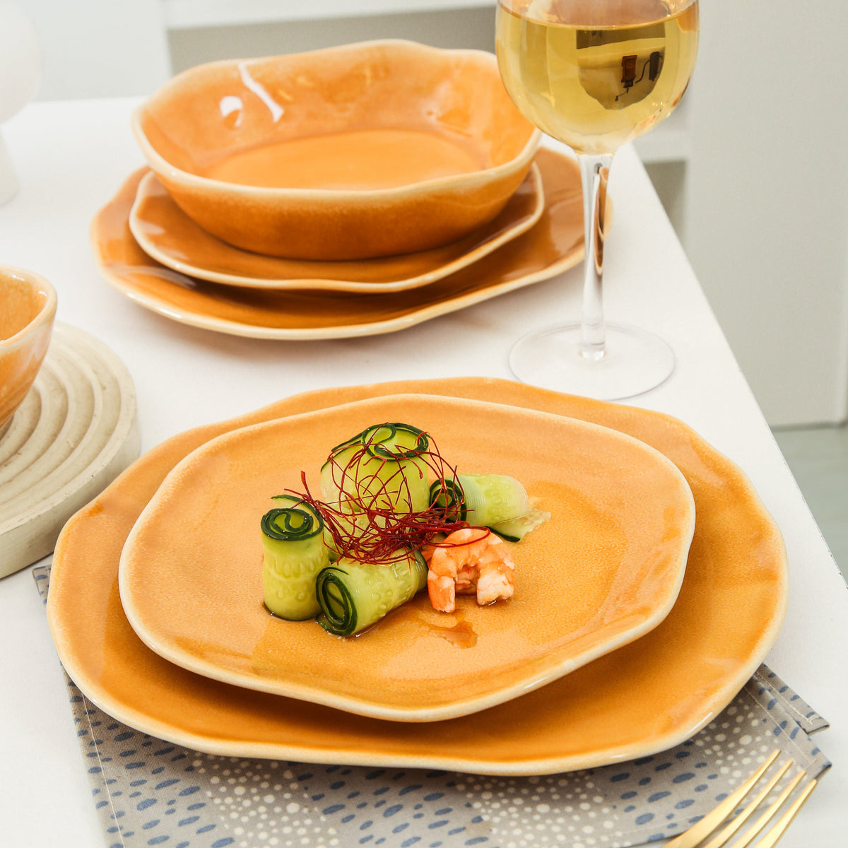 Golden Amber 16-Piece Organic Dinnerware Set
