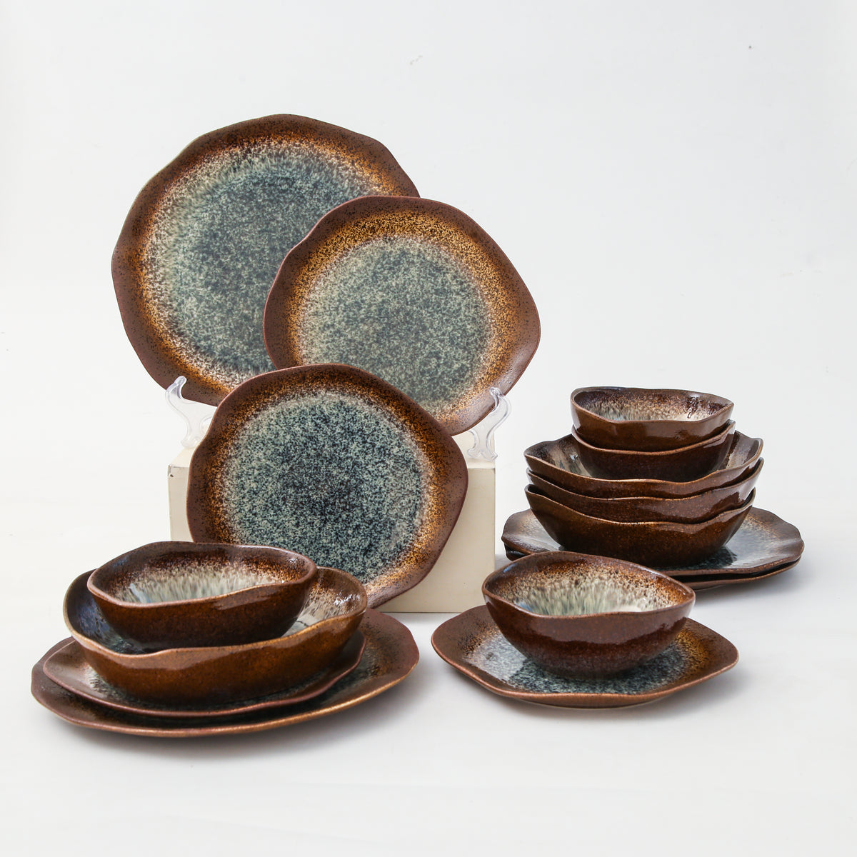 Espresso Stone 16-Piece Organic Dinnerware Set