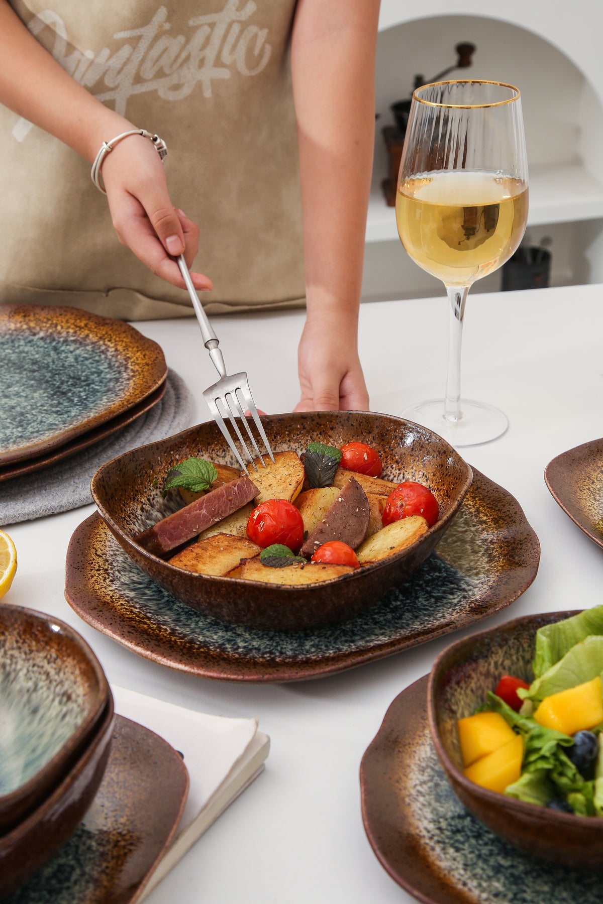 Espresso Stone 16-Piece Organic Dinnerware Set