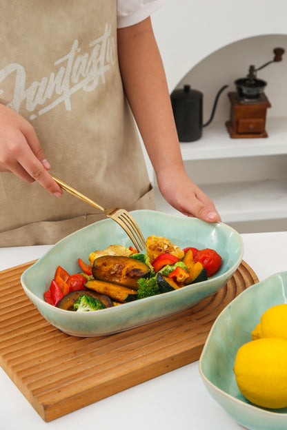 Aqua Blue Organic Oval Plate Set