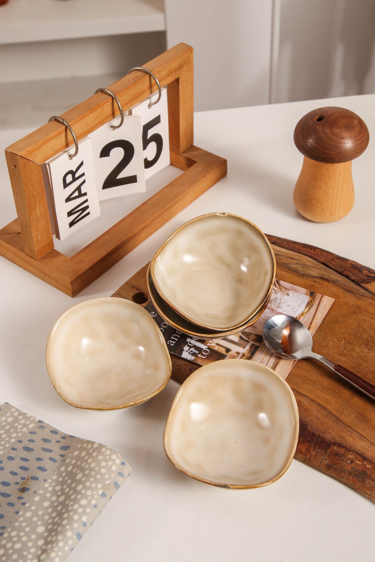 Crema Organic Pinch Bowl Set