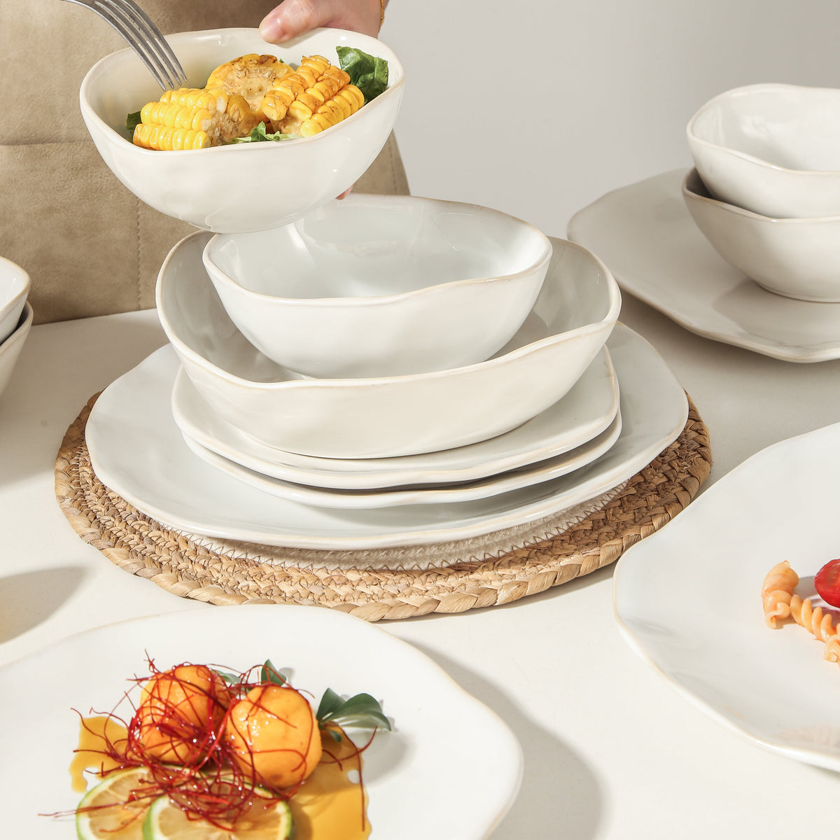 Pearl White 16-Piece Organic Dinnerware Set