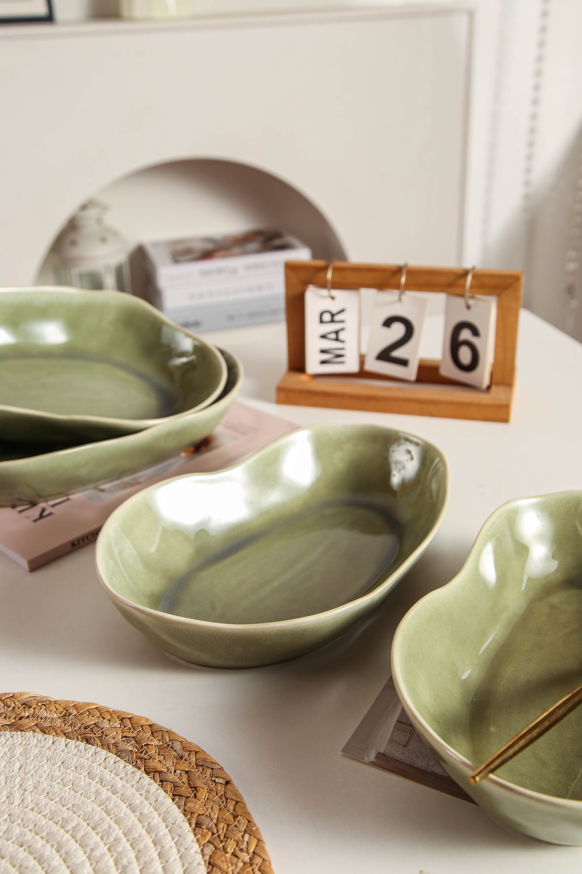 Royal Olive Organic Oval Plate Set