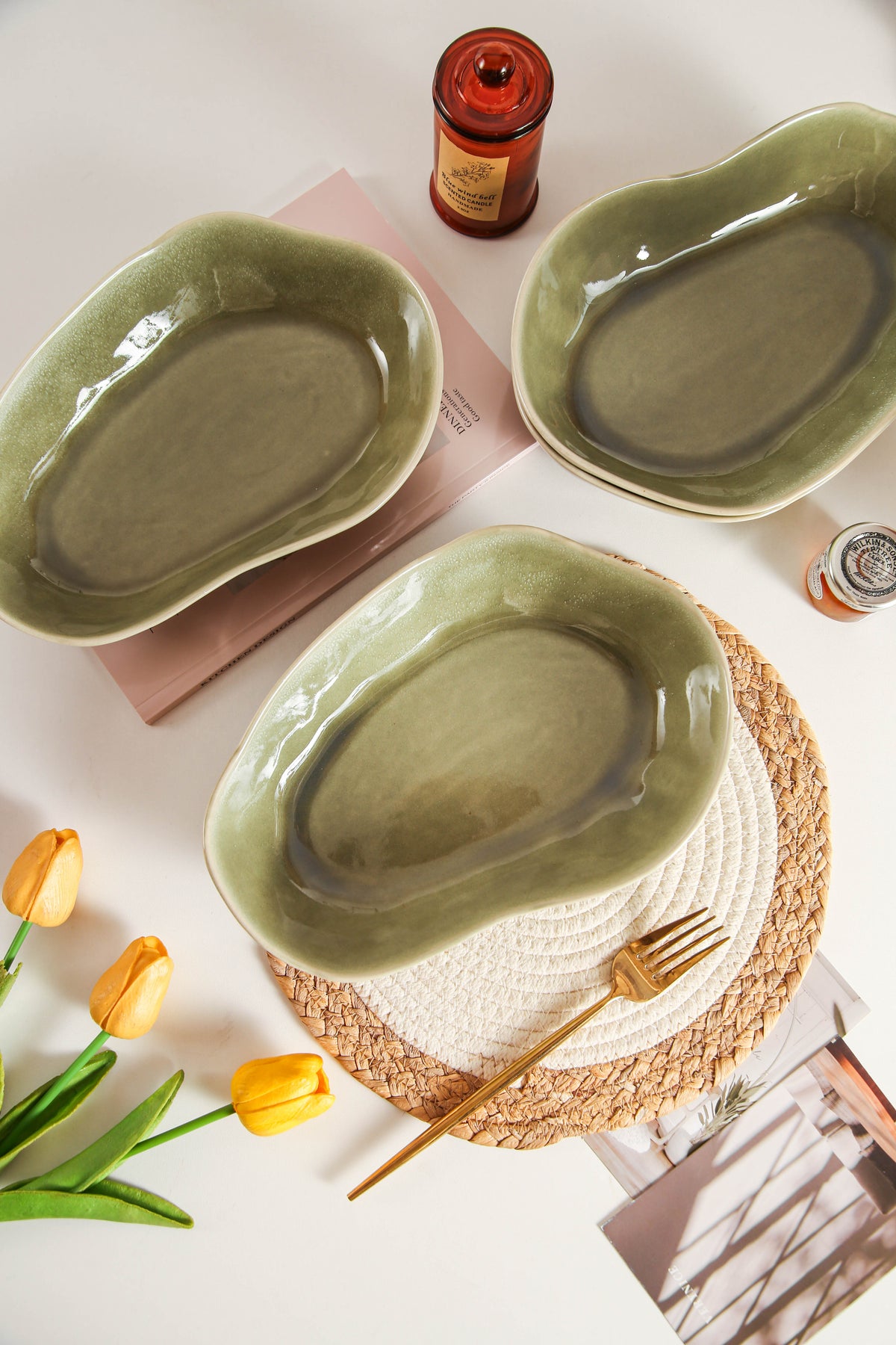 Royal Olive Organic Oval Plate Set