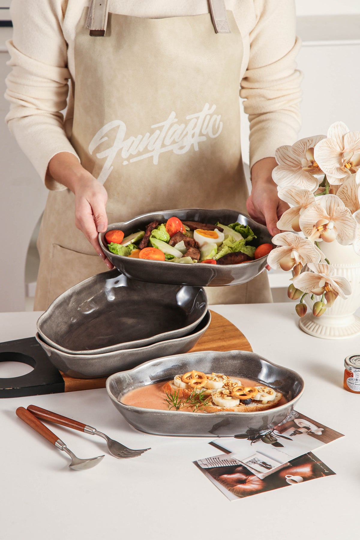 Royal Graphite Organic Oval Plate Set