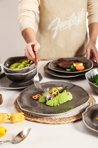Royal Graphite 16-Piece Organic Dinnerware Set