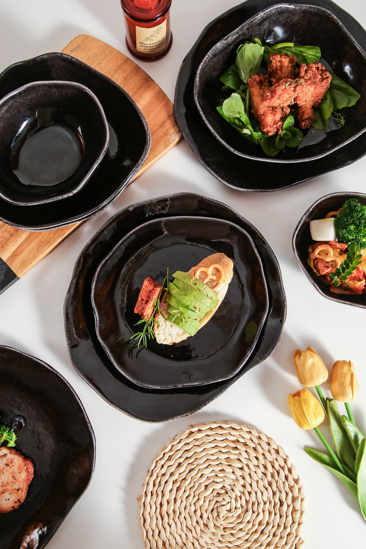 Imperial Onyx 16-Piece Organic Dinnerware Set