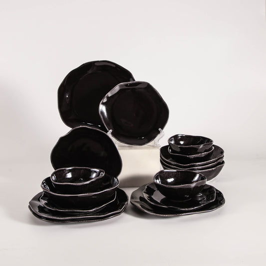 Imperial Onyx 16-Piece Organic Dinnerware Set