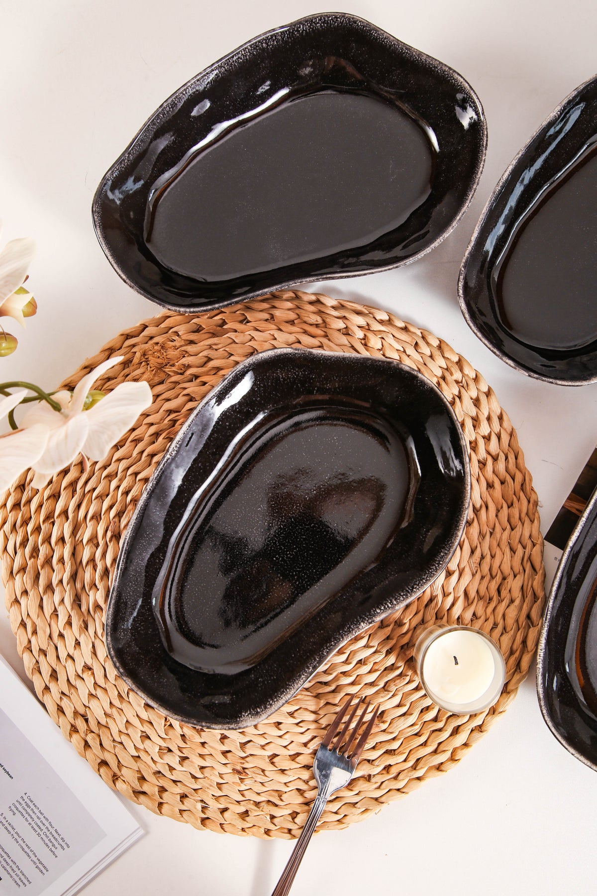 Imperial Onyx Organic Oval Plate Set