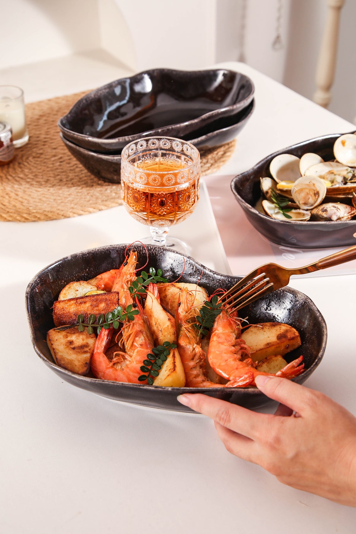 Imperial Onyx Organic Oval Plate Set