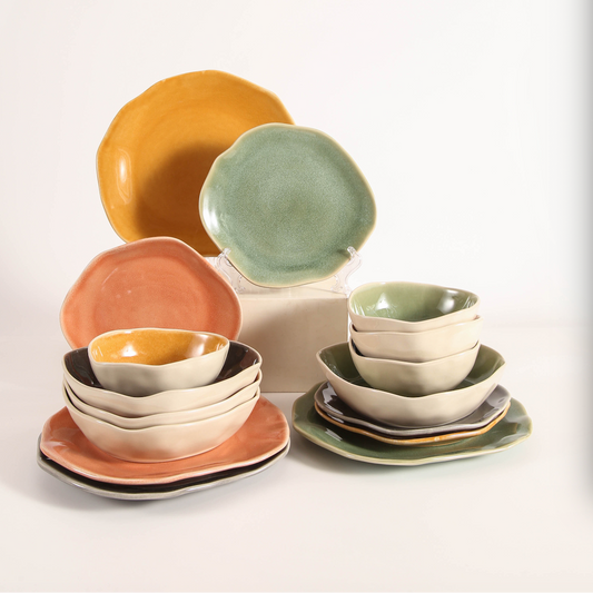 Sunstone 16-Piece Organic Dinnerware Set